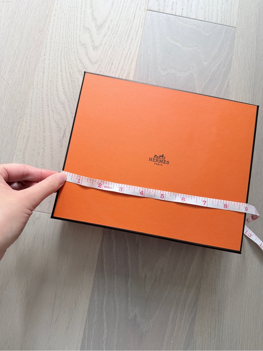 HERMES Gift Box ๐ - Picture 2 of 4